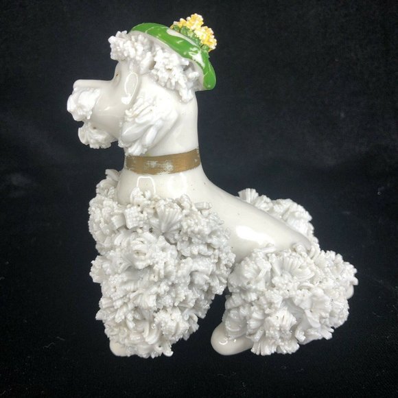 2 Vintage White Porcelain Spaghetti Poodle Dogs Wearing Green Beret Hat Figurine - Picture 5 of 12